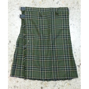 Kilt tartan verde con cinturini laterali